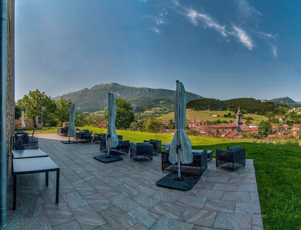 Torre Zumeltzegi 3*